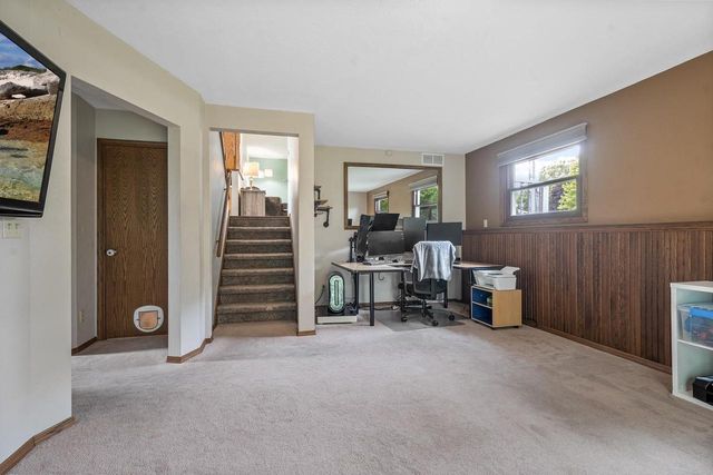 2262 HAZEN ROAD, Green Bay, WI 54311