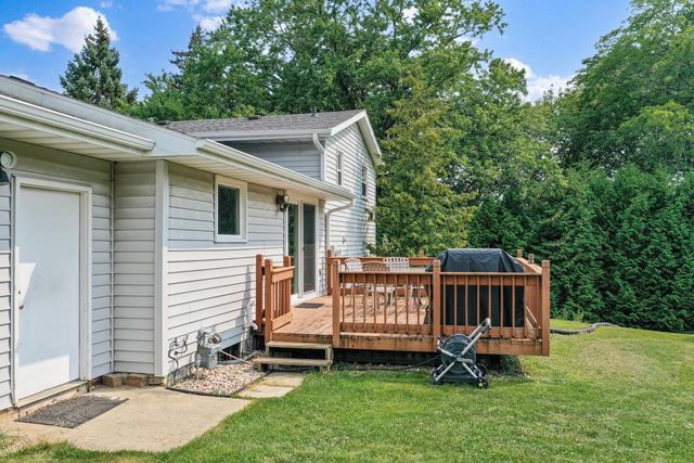 2262 HAZEN ROAD, Green Bay, WI 54311