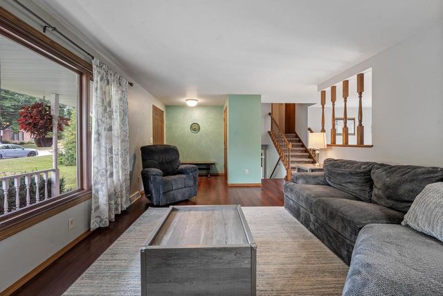 2262 HAZEN ROAD, Green Bay, WI 54311