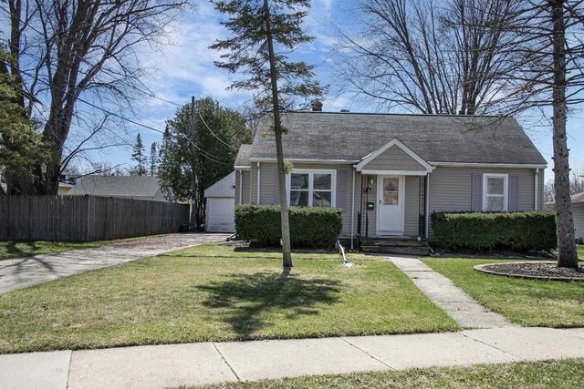 758 MADISON STREET, Neenah, WI 54956