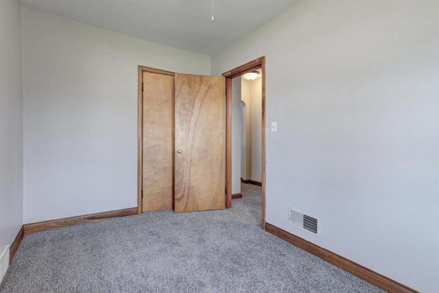 758 MADISON STREET, Neenah, WI 54956