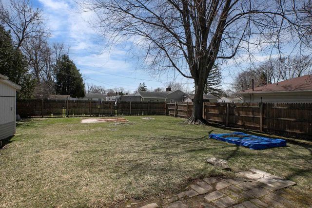 758 MADISON STREET, Neenah, WI 54956