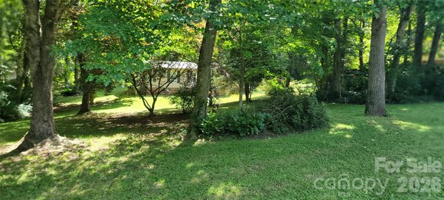 5992 Rest Home Road, Claremont, NC 28610