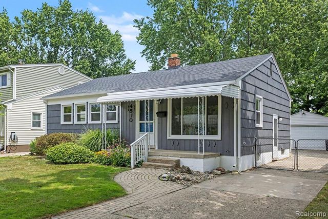 4510 Rosewold Avenue, Royal Oak, MI 48073
