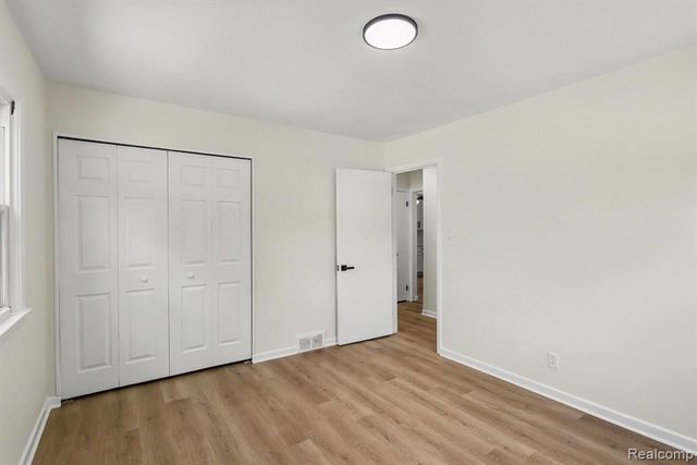 4510 Rosewold Avenue, Royal Oak, MI 48073