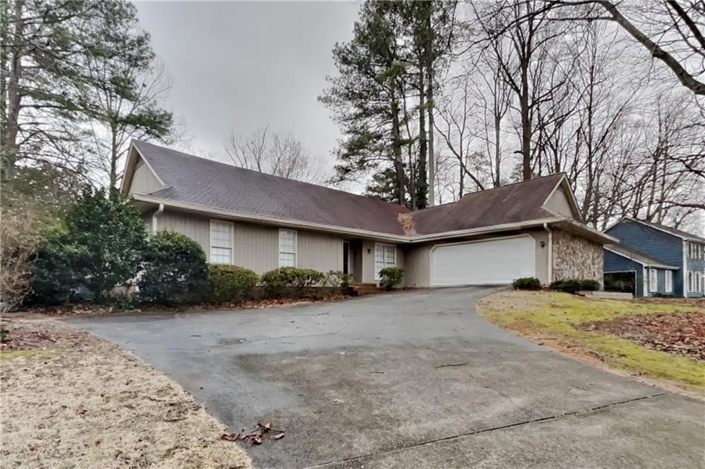 3350 Turtle Lake Club SE Drive, Marietta, GA 30067