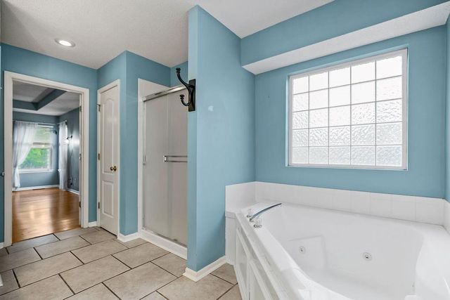 1307 Honeysuckle Court, Liberty, MO 64068