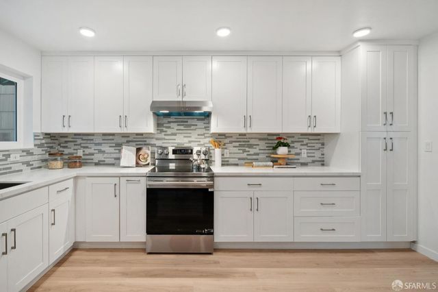 148 Blake Street 1, San Francisco, CA 94118