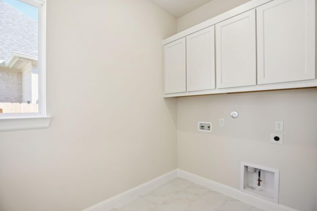 29787 Brushy Gables Drive, Magnolia, TX 77354