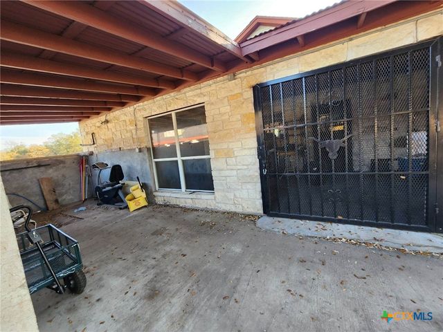 8190 E US 190 Highway, Lampasas, TX 76550