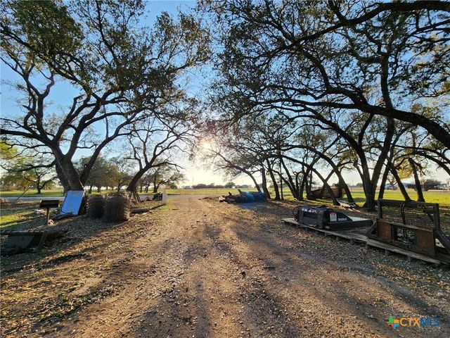 8190 E US 190 Highway, Lampasas, TX 76550