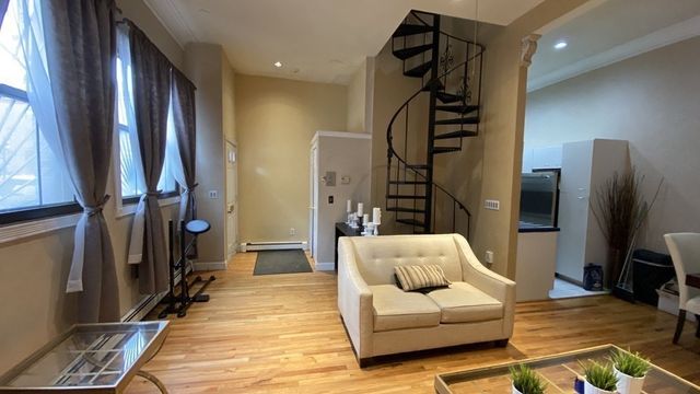 608 Tremont 2, Boston, MA 02118