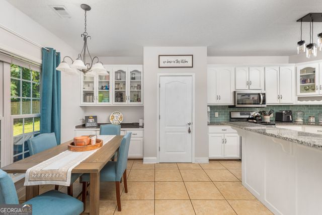 158 Sugarloaf Circle, Macon, GA 31204