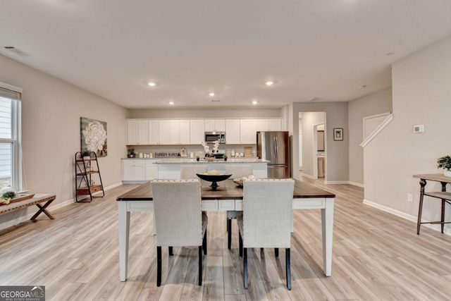 4335 Magpie Drive, Hoschton, GA 30548