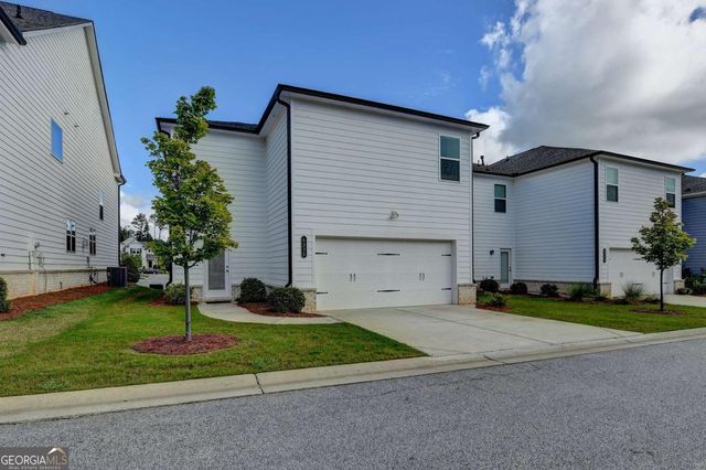 4335 Magpie Drive, Hoschton, GA 30548