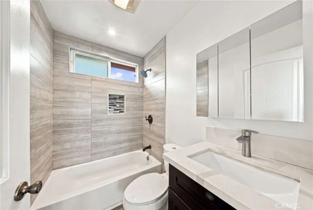 9577 Maie, Los Angeles, CA 90002