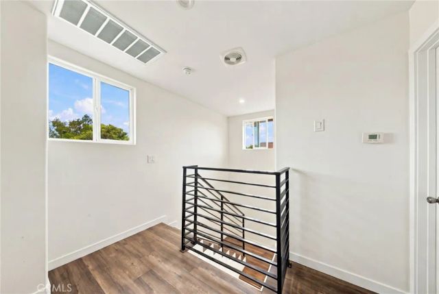 9577 Maie, Los Angeles, CA 90002