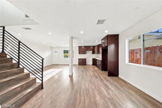 9577 Maie, Los Angeles, CA 90002