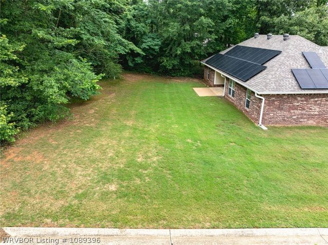 1427 Christopher Street, Lavaca, AR 72941