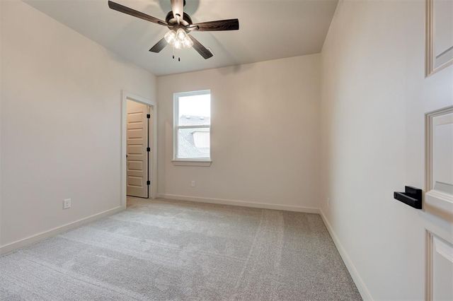 6016 Kinnick Drive, Edmond, OK 73034