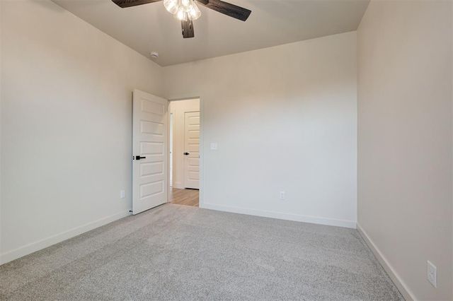 6016 Kinnick Drive, Edmond, OK 73034