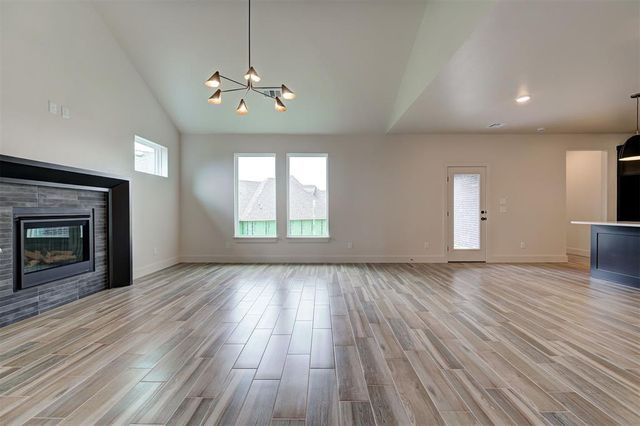 6016 Kinnick Drive, Edmond, OK 73034