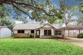 5205 Verdome Lane, Houston, TX 77092