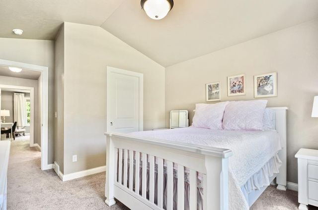 1126 Folkestone Drive, Green Bay, WI 54313