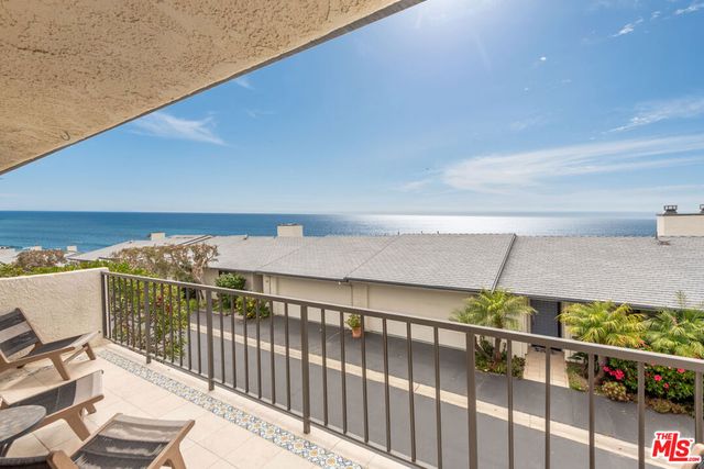 6766 Las Olas Way, Malibu, CA 90265