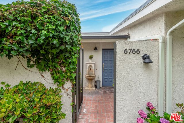 6766 Las Olas Way, Malibu, CA 90265