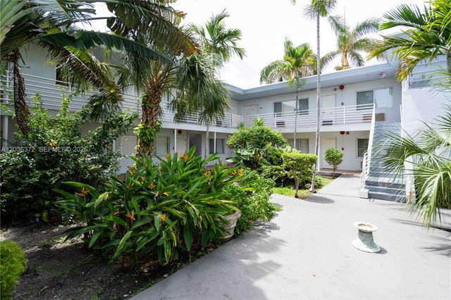 8315 Byron Ave 7A, Miami Beach, FL 33141