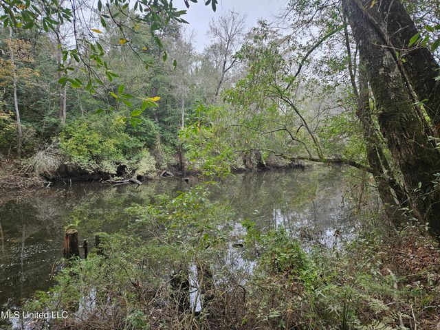 River Road, Biloxi, MS 39532