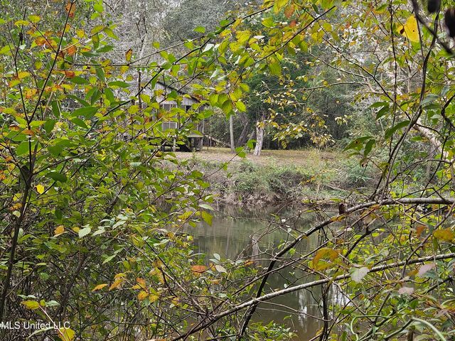 River Road, Biloxi, MS 39532