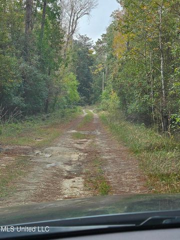 River Road, Biloxi, MS 39532
