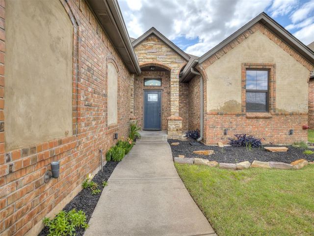2513 Wayne Cutt Avenue, Yukon, OK 73099
