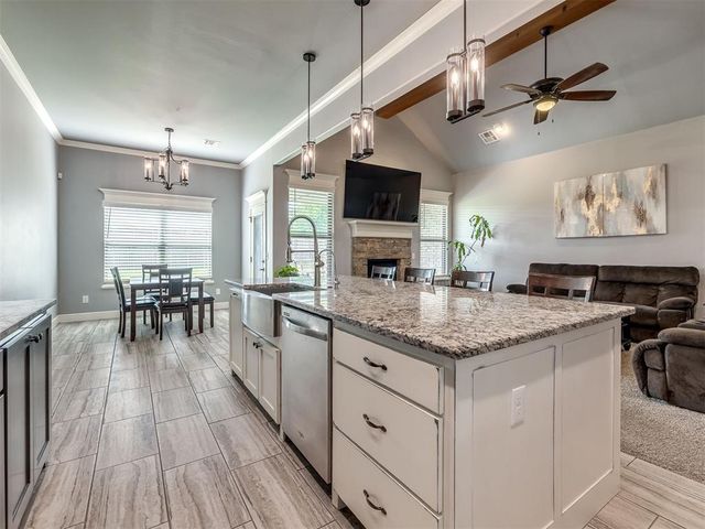 2513 Wayne Cutt Avenue, Yukon, OK 73099