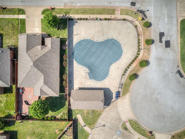 2513 Wayne Cutt Avenue, Yukon, OK 73099