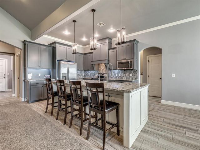 2513 Wayne Cutt Avenue, Yukon, OK 73099