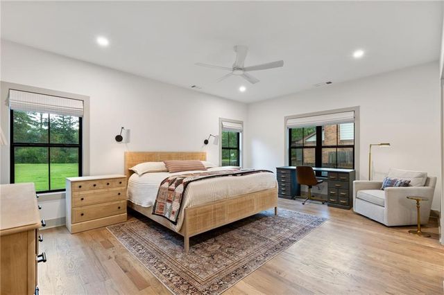 290 Walnutwood Trail, Roswell, GA 30075