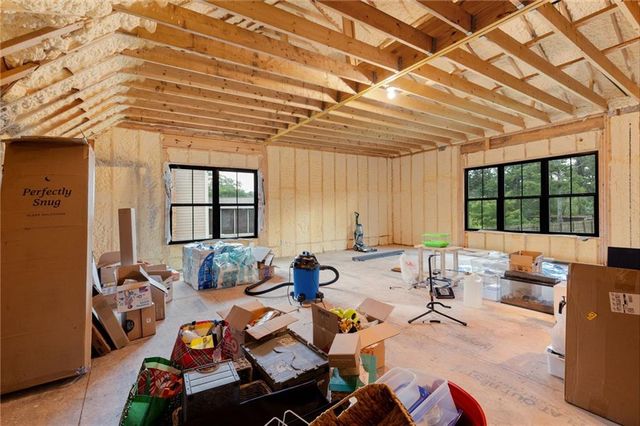 290 Walnutwood Trail, Roswell, GA 30075