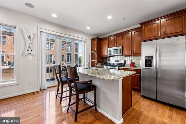 2618 LIGHTHOUSE LN, Baltimore, MD 21224