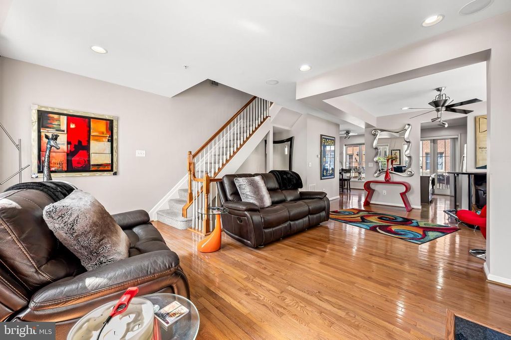 Image 12 of property listing at 2618 LIGHTHOUSE LN, Baltimore, MD 21224