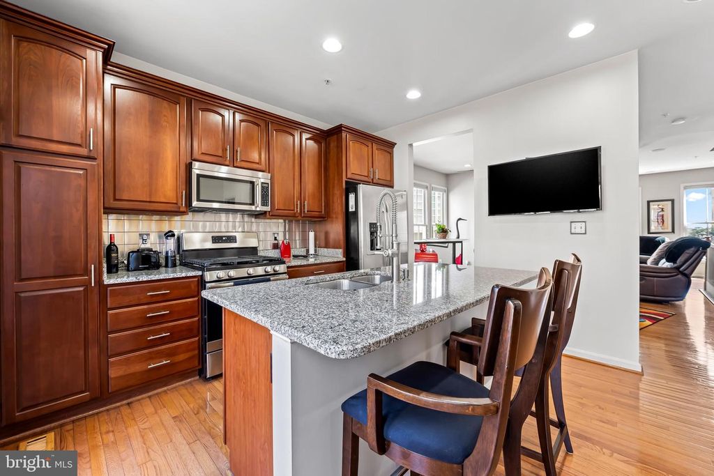 Image 15 of property listing at 2618 LIGHTHOUSE LN, Baltimore, MD 21224