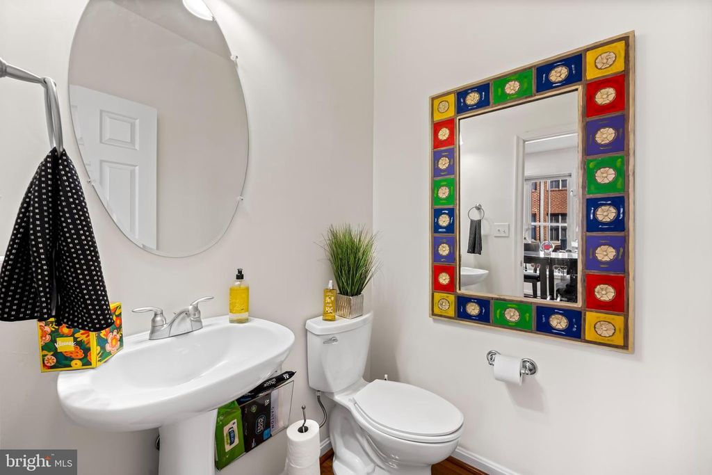 Image 20 of property listing at 2618 LIGHTHOUSE LN, Baltimore, MD 21224