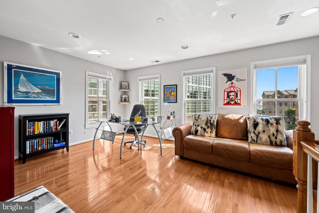 Image 27 of property listing at 2618 LIGHTHOUSE LN, Baltimore, MD 21224