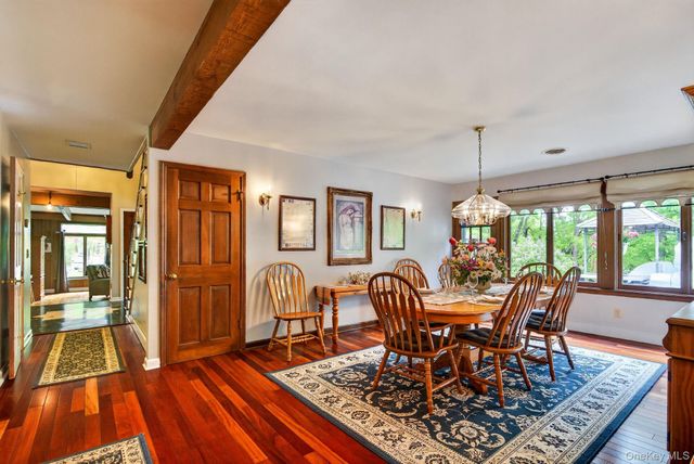 101 Tuytenbridge Road, Lake Katrine, NY 12449
