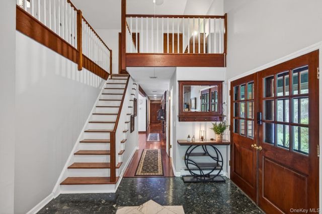101 Tuytenbridge Road, Lake Katrine, NY 12449