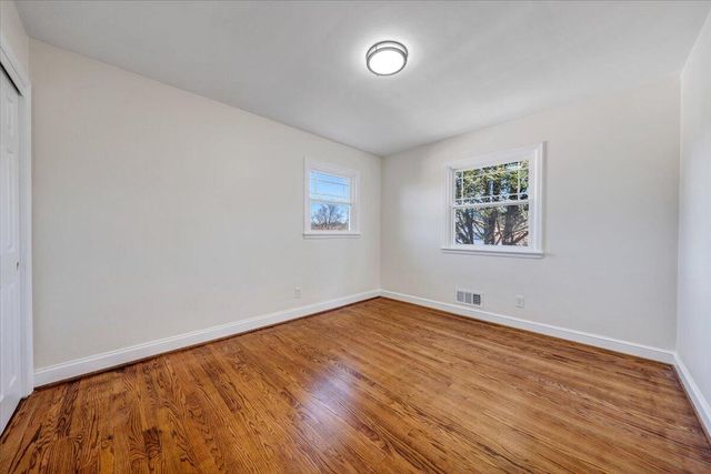 1602 Angus RD, Roanoke, VA 24017