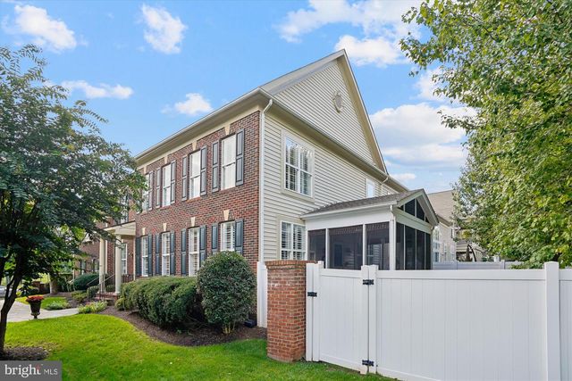 43414 WESTCHESTER SQ, Leesburg, VA 20176