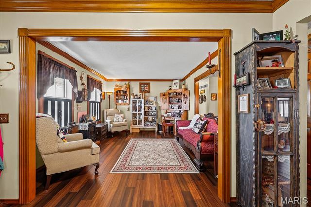 1048 Patience Drive, Florissant, MO 63034